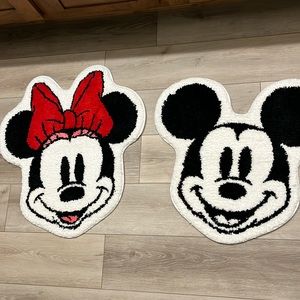 Super cute, Mickey and Minnie bath rugs